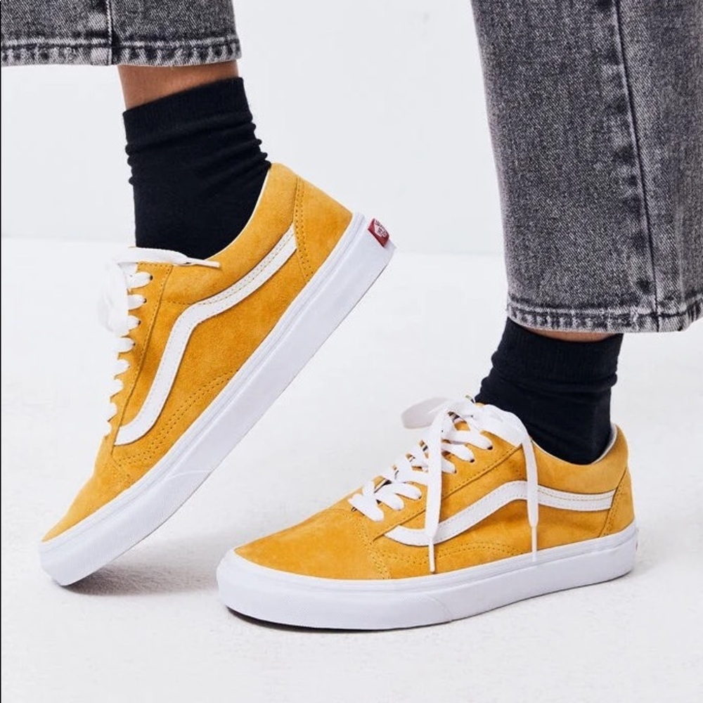 Barely worn mustard yellow vans